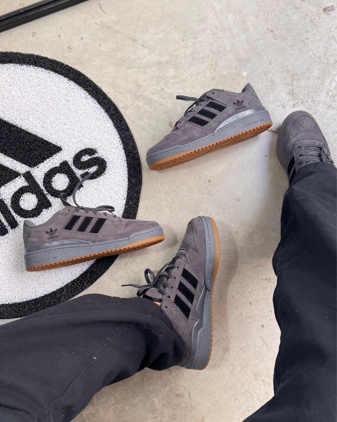 Tênis Masculino Adidas Fórum Camurça + Brinde Exclusivo