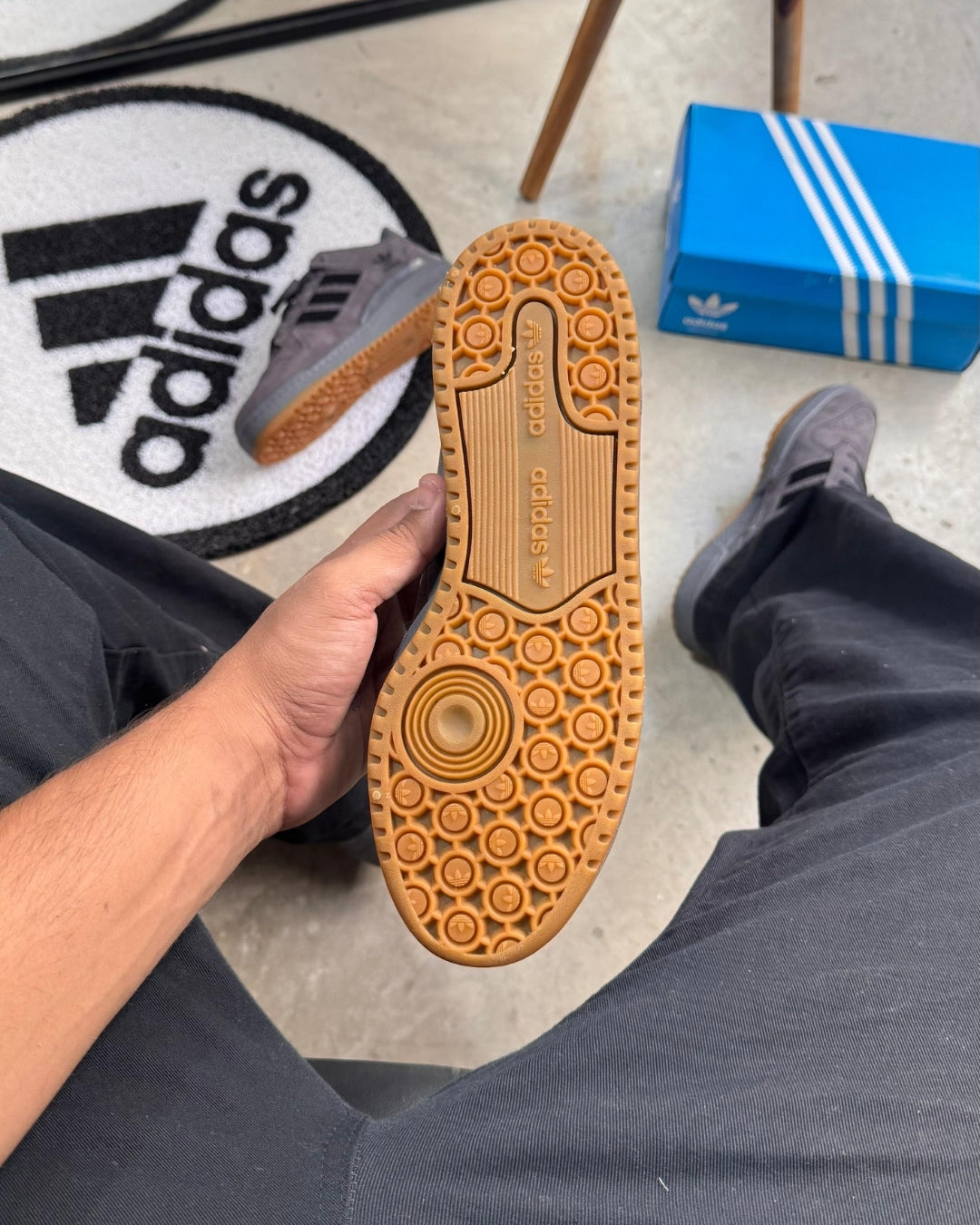 Tênis Masculino Adidas Fórum Camurça + Brinde Exclusivo