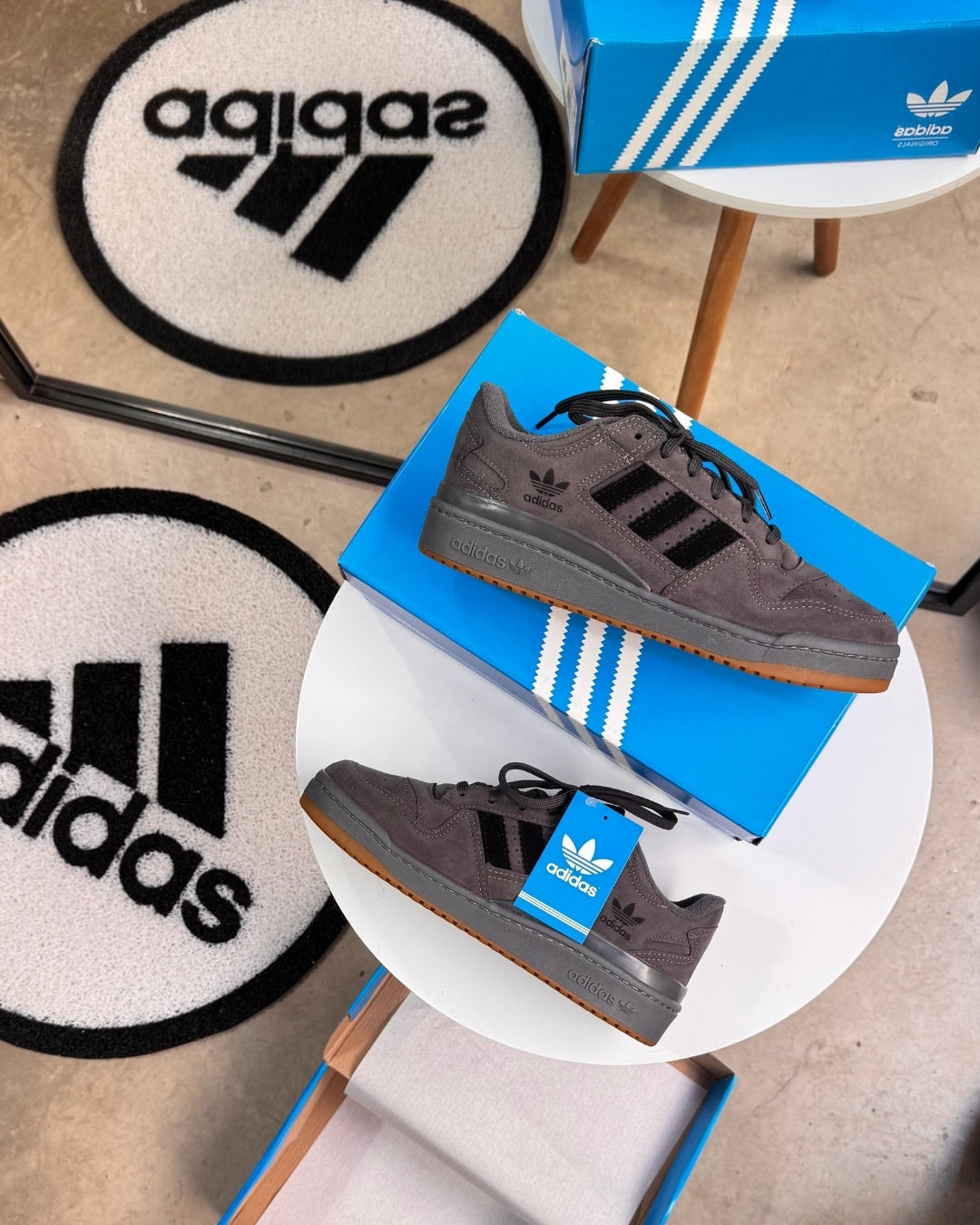 Tênis Masculino Adidas Fórum Camurça + Brinde Exclusivo
