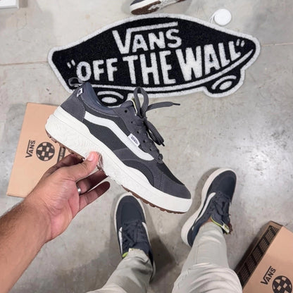 Tênis Masculino Vans Ultrarange Neo VR3 Cinza