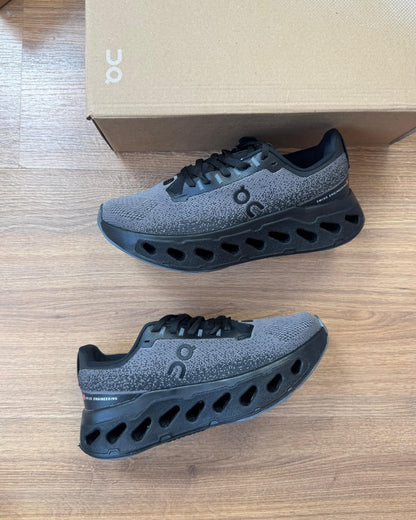 Tênis Masculino On Cloudsurfer Max Preto e Cinza + Frete Rápido + Brinde Exclusivo