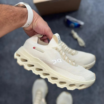 Tênis Masculino On Cloud Running Off White