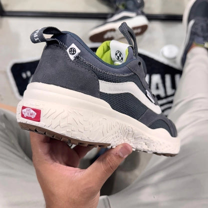 Tênis Masculino Vans Ultrarange Neo VR3 Cinza