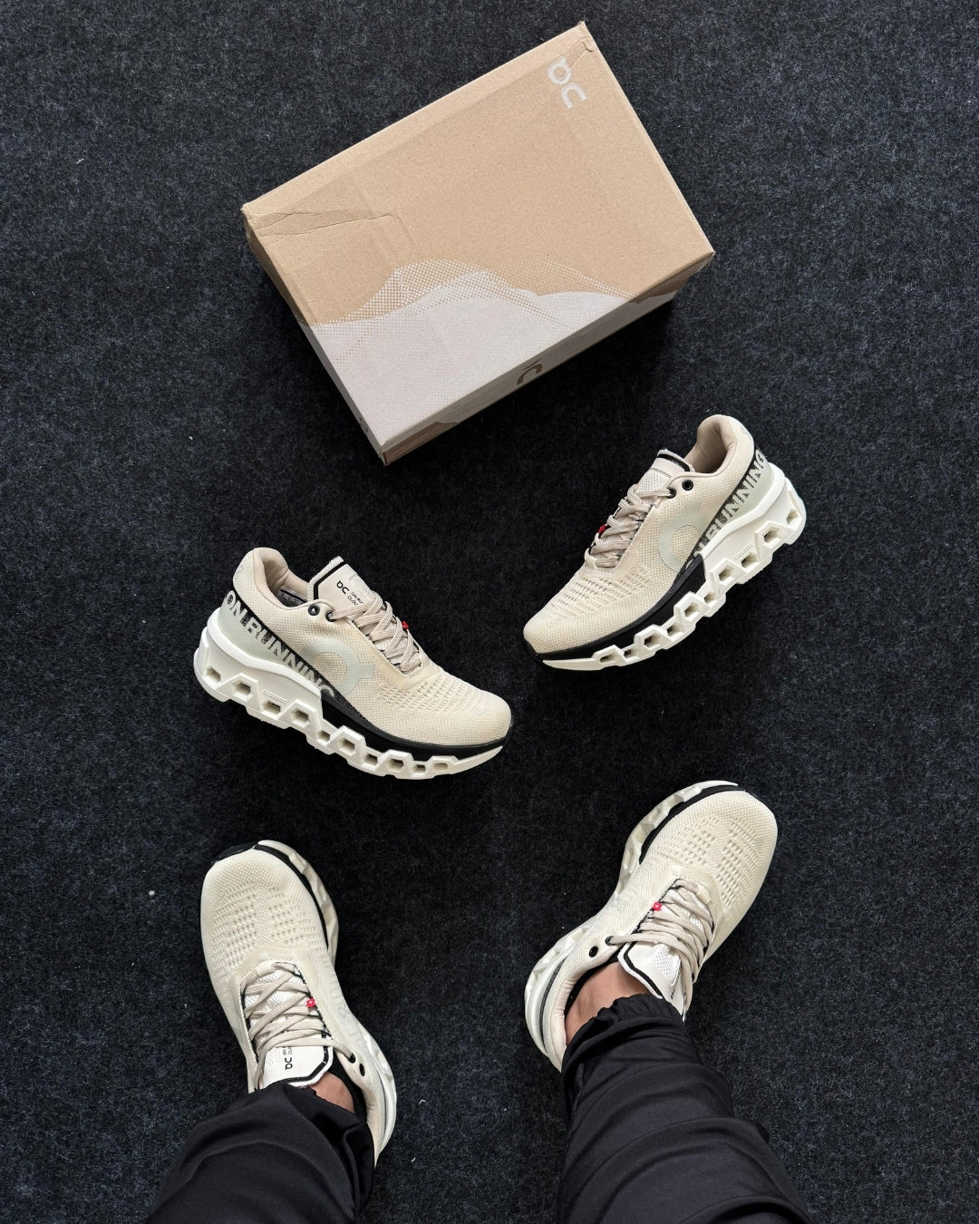 Tênis Masculino On Cloudmonster 2 Bege