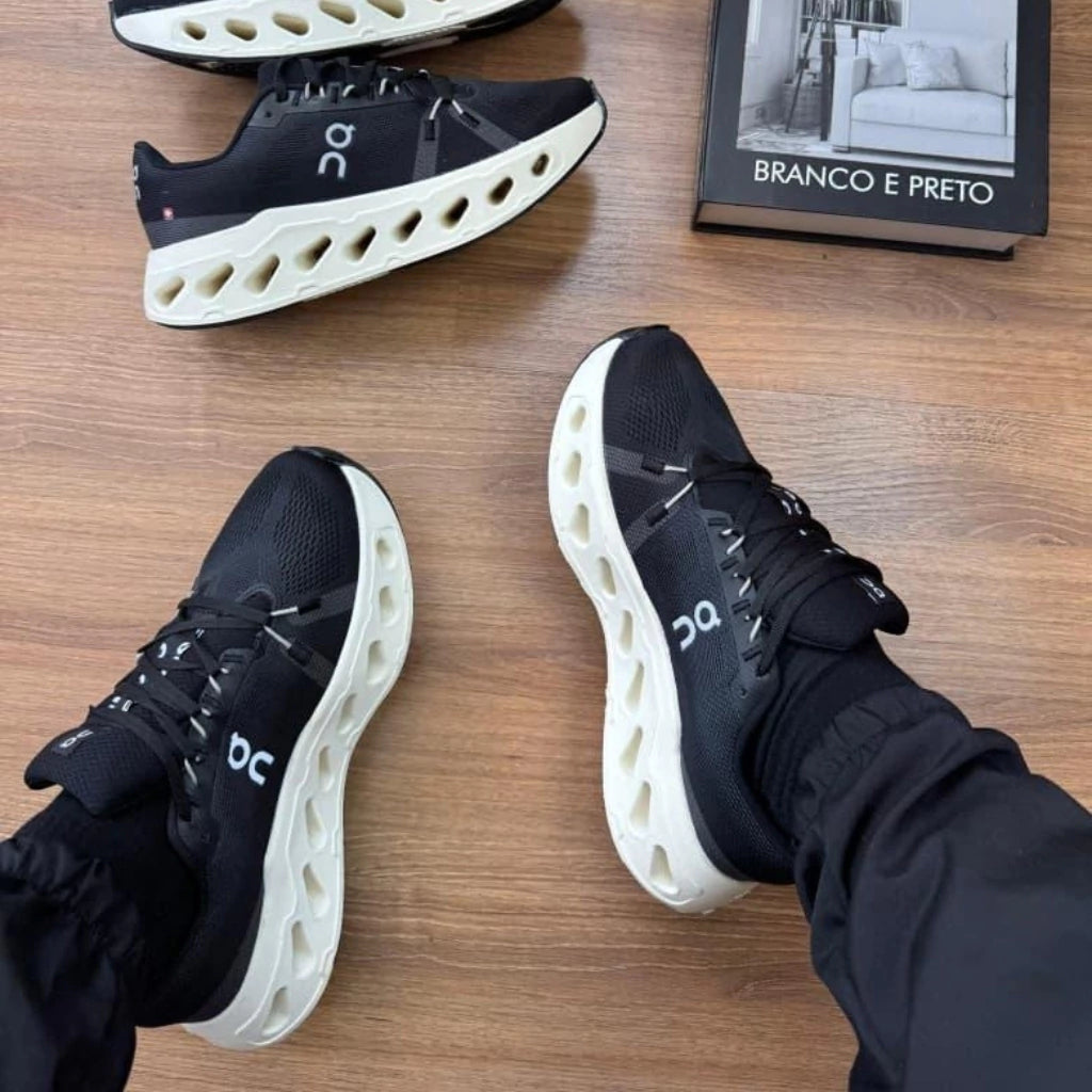 Tênis Esportivo On Cloudrunner 2