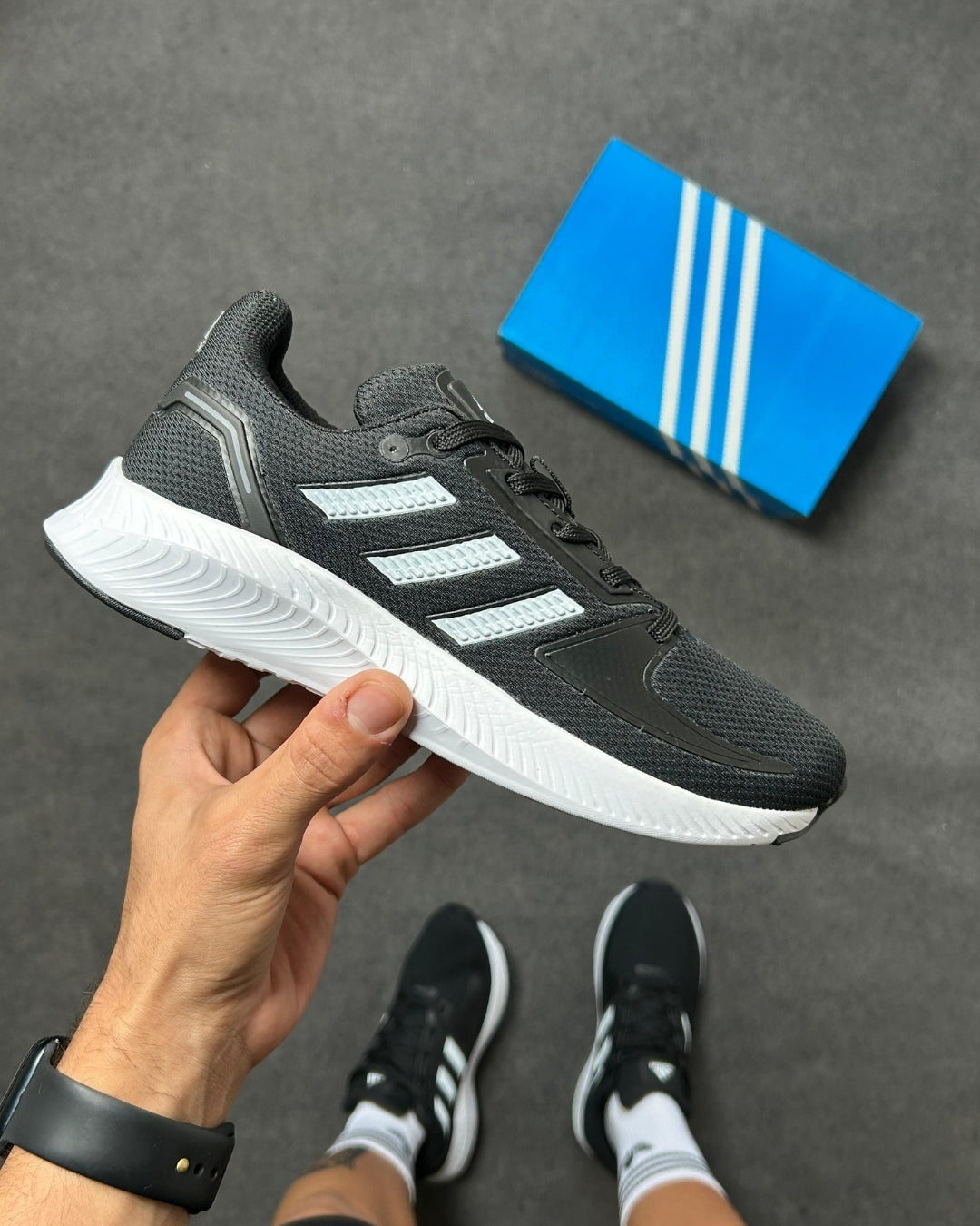 Tênis Adidas Falcon Run Preto + Brinde Especial