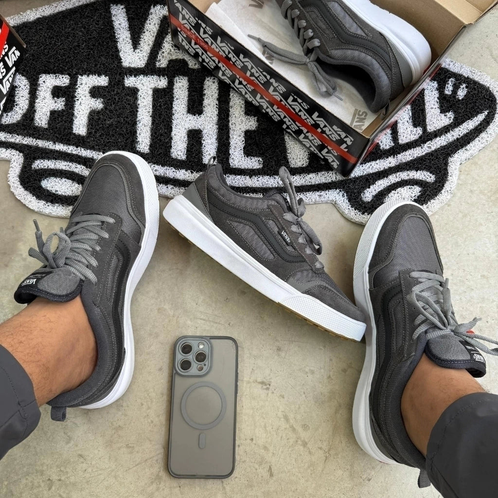 Tênis Unissex Vans Ultrarange 3D Cinza Escuro
