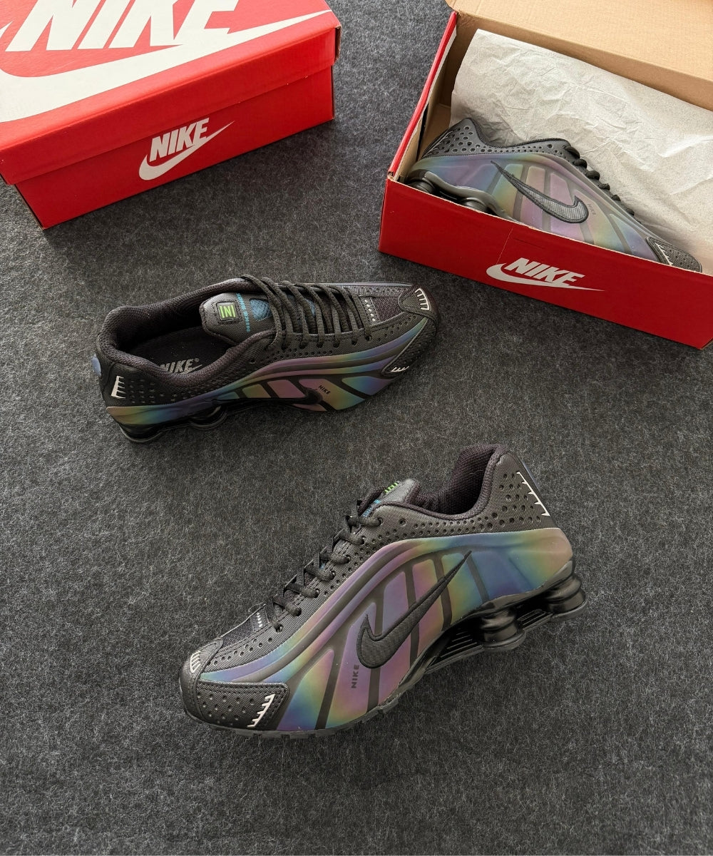 Tênis Masculino Nike R4 Holográfico